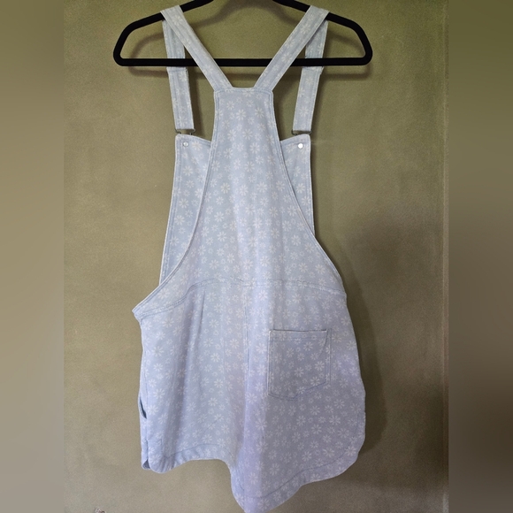 Wallflower | Light Blue Floral Print Overalls, Size M - Picture 2 of 7
